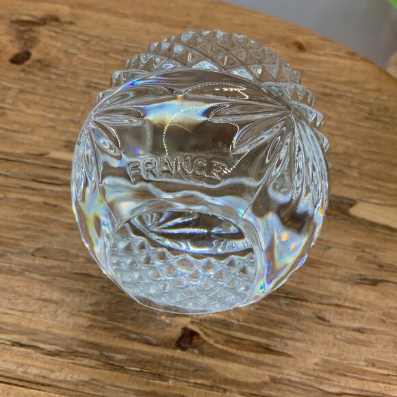 AVON Vintage Cut Crystal Made in France Egg Paperweight - Picture 4 of 8